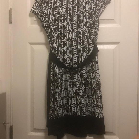 Dress! 👗 - Picture 4 of 4